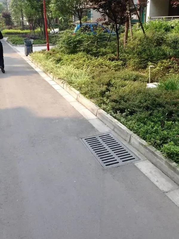 花涧坊3室1厅1卫东南朝向1300.00元/月出租