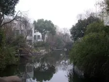 下叠别墅+东边套+位置好+大花园+有车库和车位