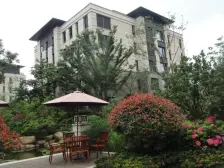 联排边套,精装修,使用面积大,满五年税费少