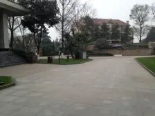 中航云岭一期 5室2厅 南