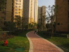 水岸豪门 大四房 带精装修 业主诚心出售