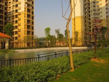 水岸豪门 精装南北通四房 满五年住宅 产权清晰 业主诚