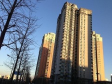 华严北里小区精装2层南北3居停车方便方正户型