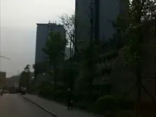 近轻轨 正规一室一厅 拎包入住