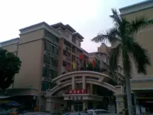 诚心出售 满五 中高楼层 装修采光通风好 南向看花园