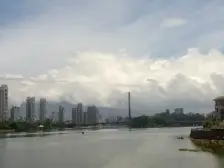 东江滨,电梯高层,一线看江,满2年,单本证