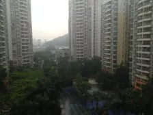 健逸天地高层三房精装修,满5年诚心出售200万