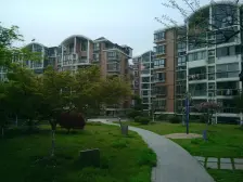 底楼房,近地铁,南北通透,精装修