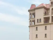 马德里前排,看泳池景观好房!观河景屋况好诚意佳!