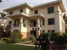 名城港湾 5室2厅 南 北