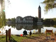 提香草堂,临湖独栋,独立车位,地上二层地下一层