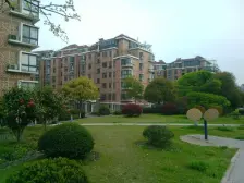 七号线地铁口品质小区+三开间朝南户型+带横院诚意卖