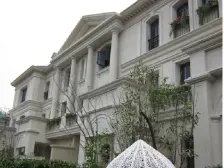 联排中间套,采光好,2017年精装修,可拎包入住