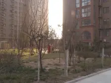 大三房自住标准的精装修双气房龄新业主诚心出售