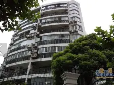 此房3房朝南,客户厅朝北,房子采光好,看房子提前约