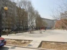 省劳教二所家属院 3室1厅 南 北