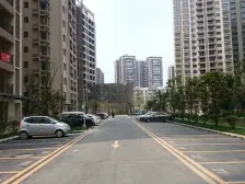 军安卫士花园 4室2厅 北