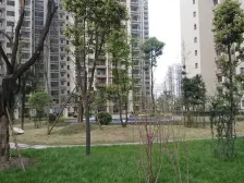 军安卫士花园 4室2厅 北