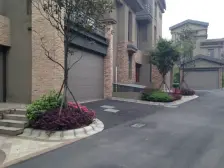 瑞升橄榄山 5室2厅 南 北