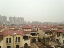 有电梯 产权清晰 密度低 双卫 地铁口 交通便利