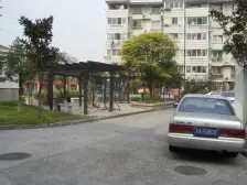 01年全明两房,中间位置,楼间距宽,诚意出售看房方便